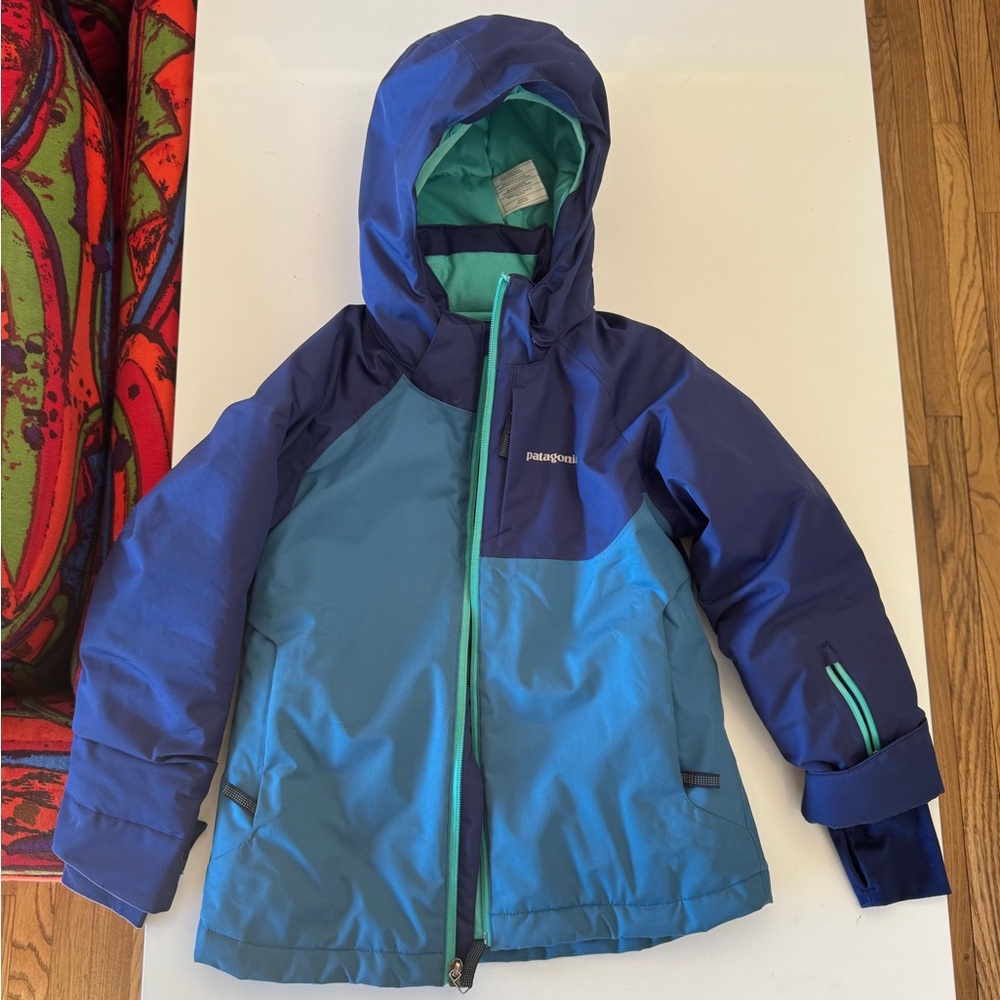 *EXCELLENT CONDITION* Patagonia Kids Winter/Snow/Ski Hooded Jacket Waterproof